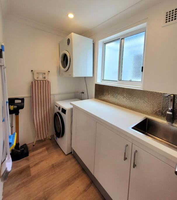Ocean Front Apartment Cronulla Bagian luar foto