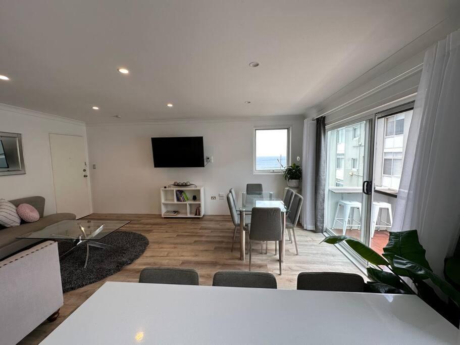 Ocean Front Apartment Cronulla Bagian luar foto