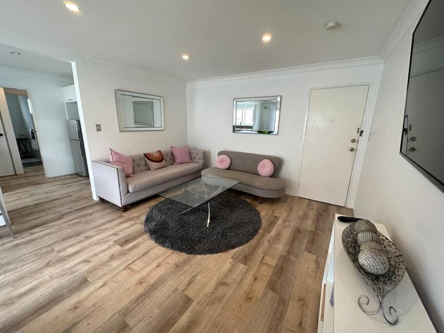 Ocean Front Apartment Cronulla Bagian luar foto